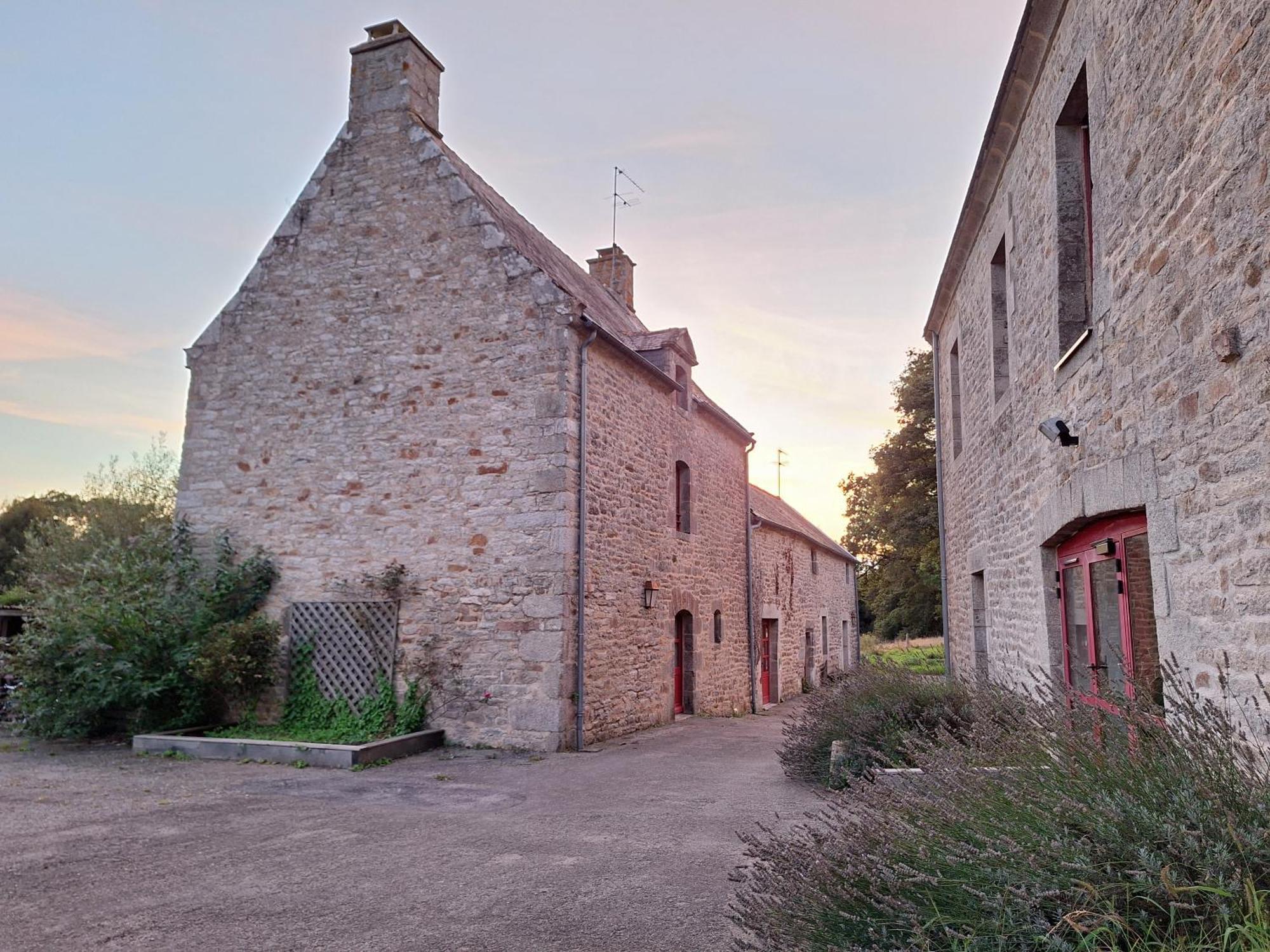 Domaine De Bobehec - Gite De Groupe, Chambres & Salle - 23 Personnes - Morbihan Proche Vannes Et Plages La Vraie-Croix Exterior photo